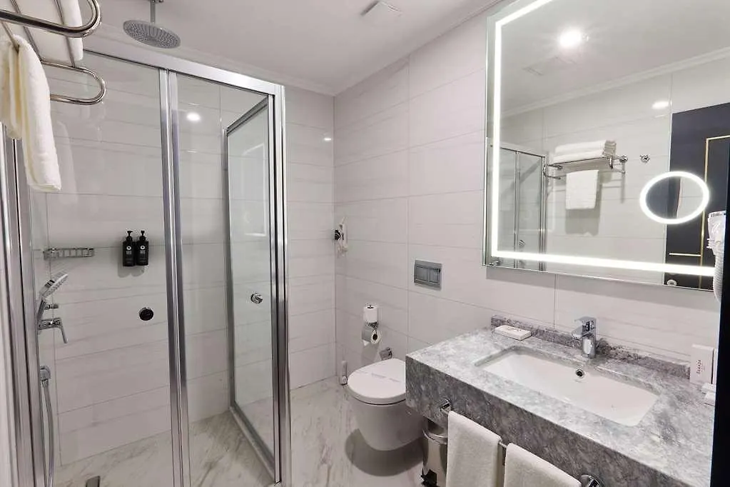 Ramada By Wyndham Istanbul Umraniye Otel