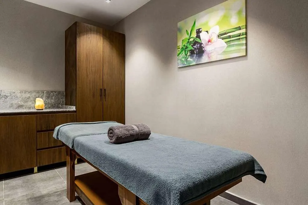 Ramada By Wyndham Istanbul Umraniye Otel