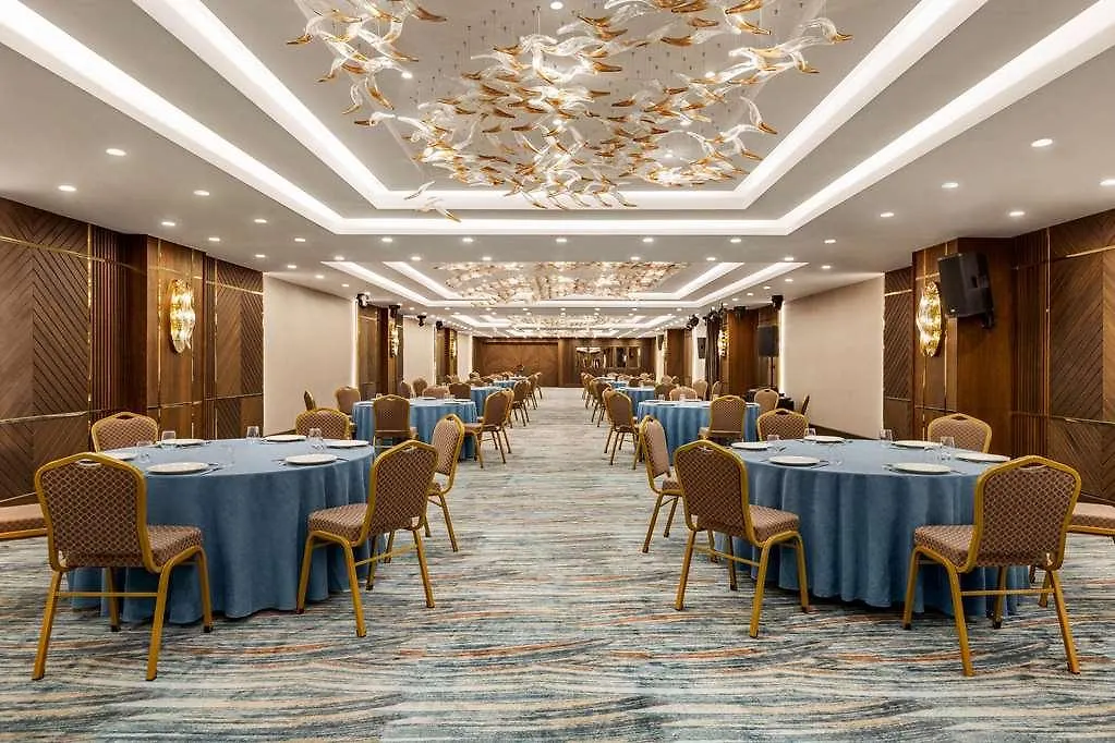 Ramada By Wyndham Istanbul Umraniye Otel Türkiye